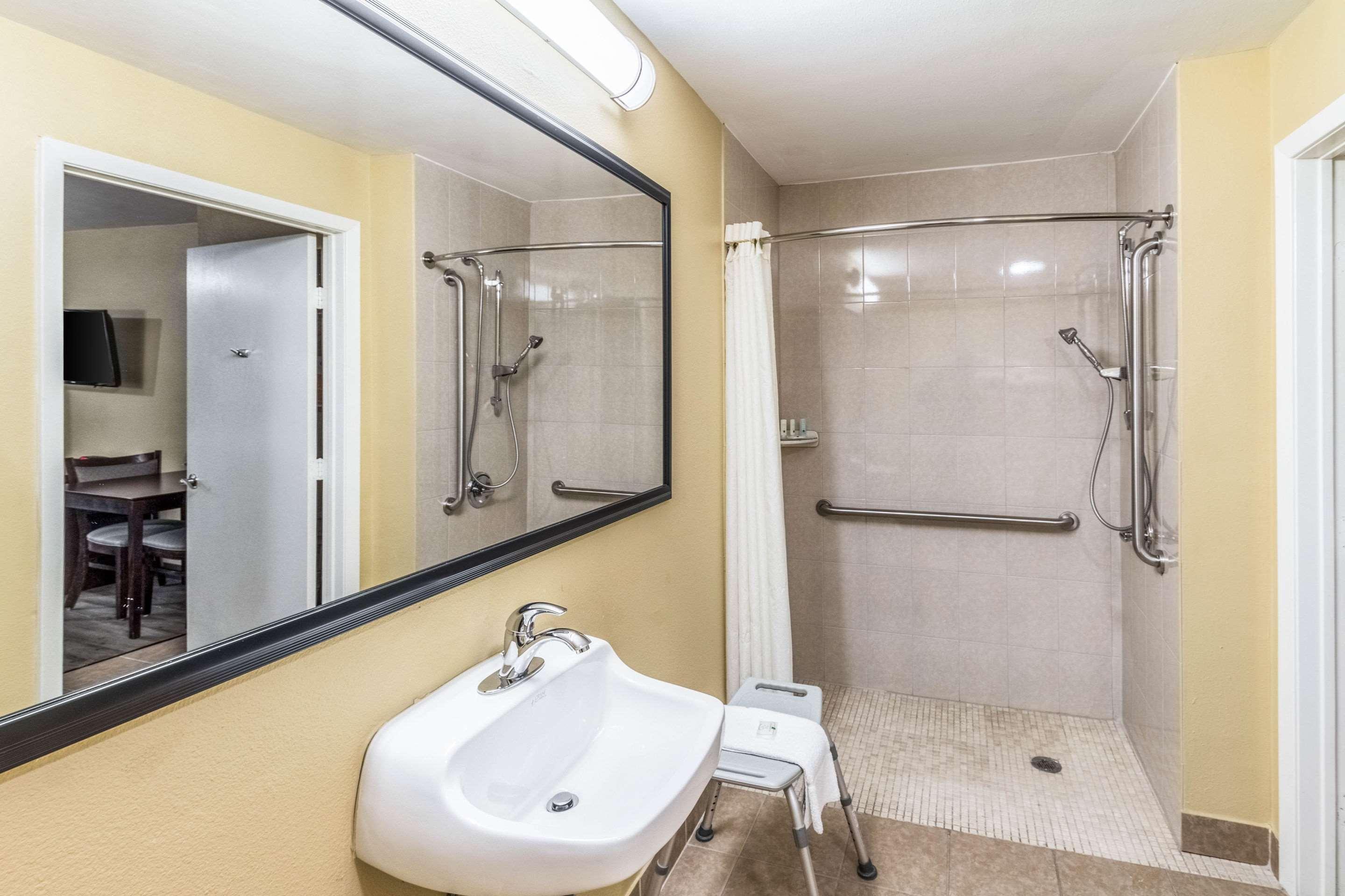 Quality Inn Corsicana Exterior photo